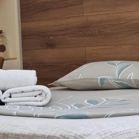 Myslym Shyri Cozy * Τίρανα